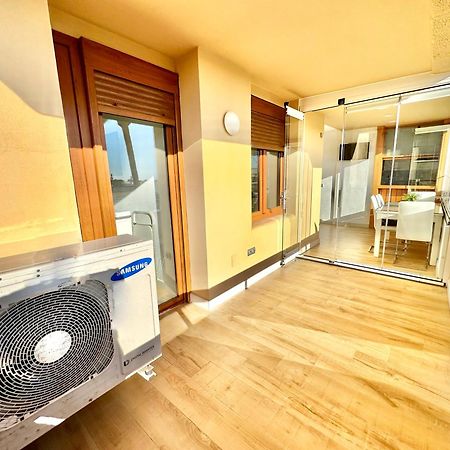 Gorgeous Apartment At The Sea In La Carihuela! Torremolinos Exterior photo