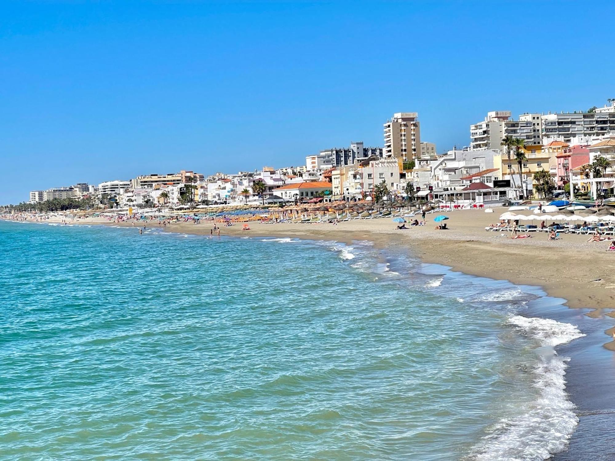 Gorgeous Apartment At The Sea In La Carihuela! Torremolinos Exterior photo