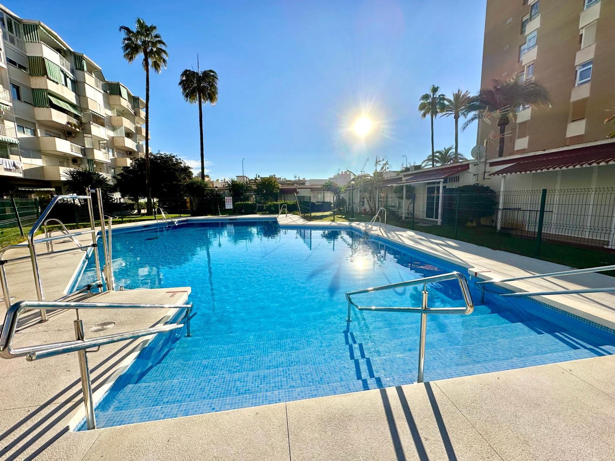 Gorgeous Apartment At The Sea In La Carihuela! Torremolinos Exterior photo