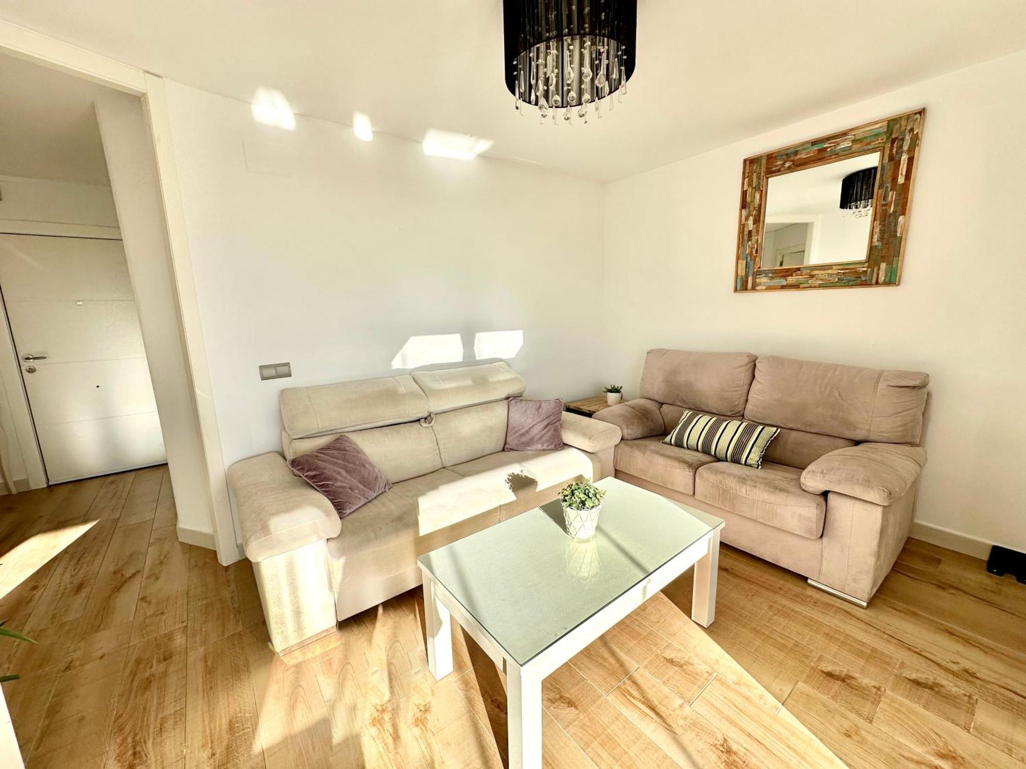 Gorgeous Apartment At The Sea In La Carihuela! Torremolinos Exterior photo