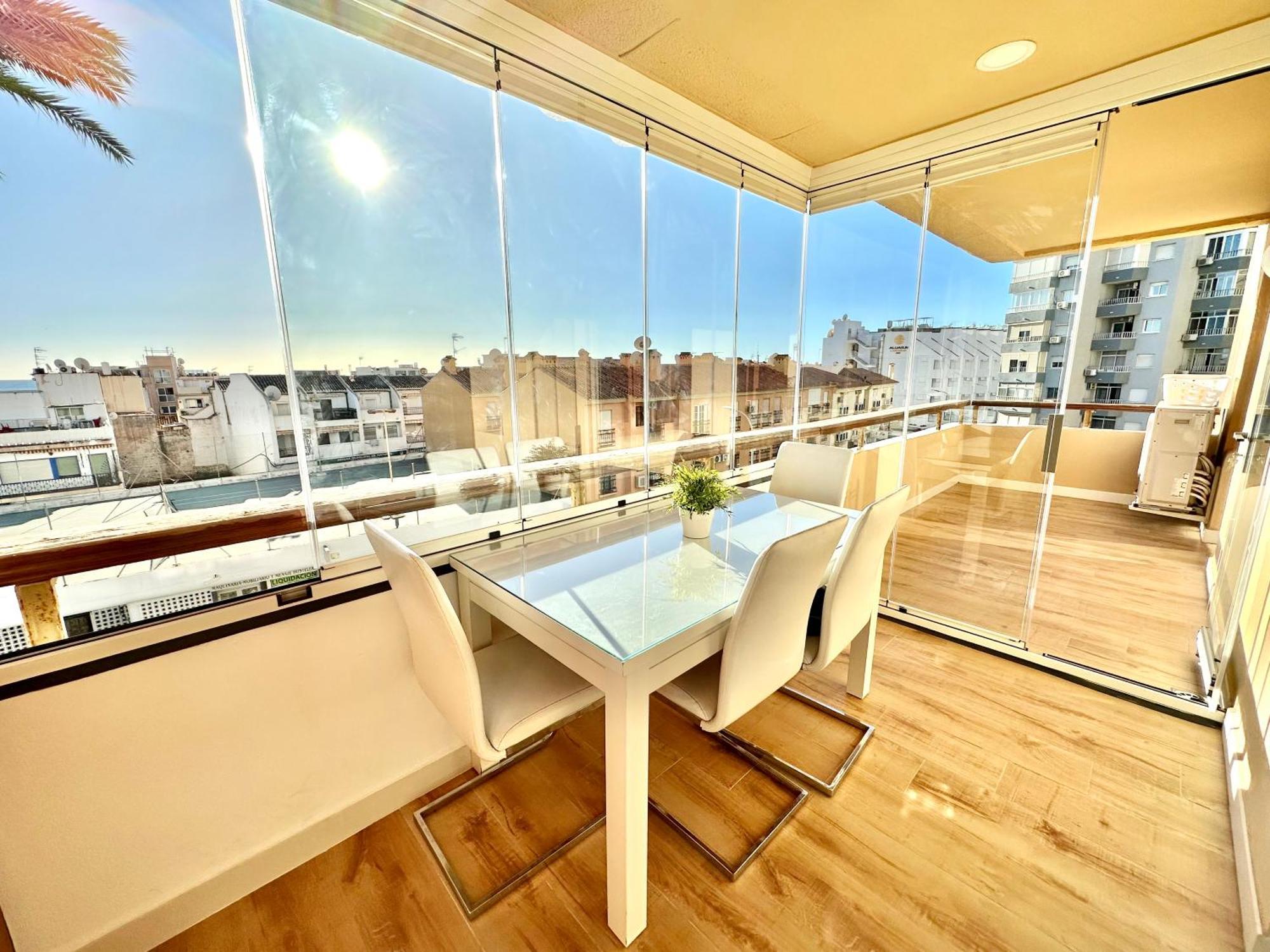 Gorgeous Apartment At The Sea In La Carihuela! Torremolinos Exterior photo
