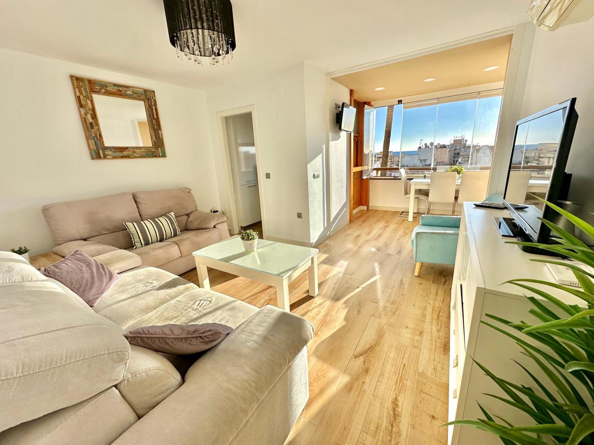 Gorgeous Apartment At The Sea In La Carihuela! Torremolinos Exterior photo