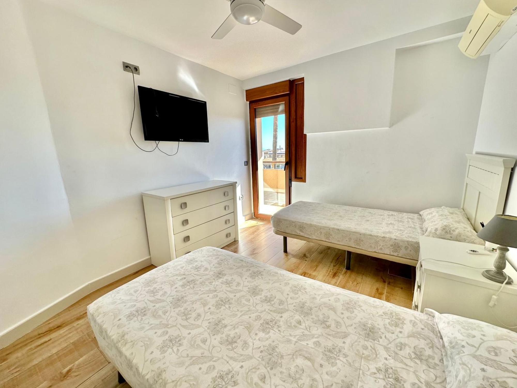 Gorgeous Apartment At The Sea In La Carihuela! Torremolinos Exterior photo