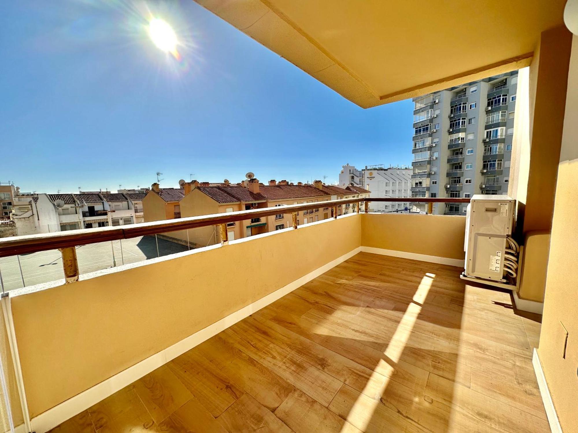 Gorgeous Apartment At The Sea In La Carihuela! Torremolinos Exterior photo
