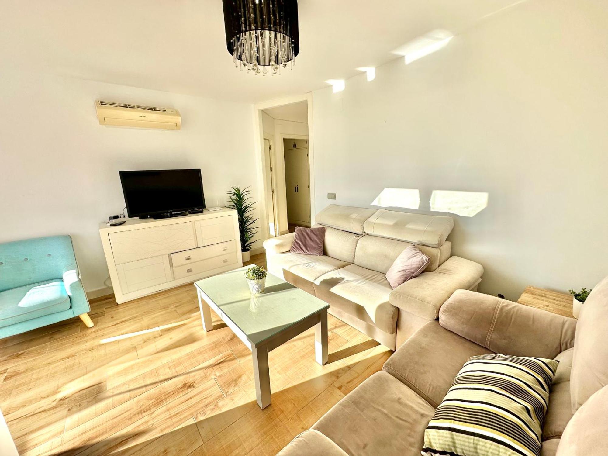 Gorgeous Apartment At The Sea In La Carihuela! Torremolinos Exterior photo